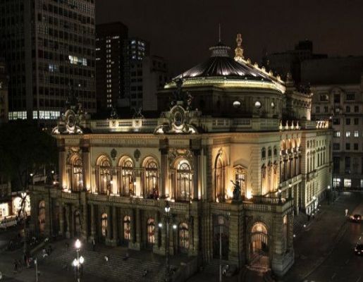 Theatro Municipal de São Paulo retoma programação artística sob gestão da Santa Marcelina Cultura